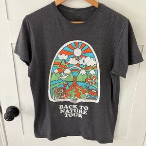 Call Your Mother Back to Nature Tour Tee. Size Medium.